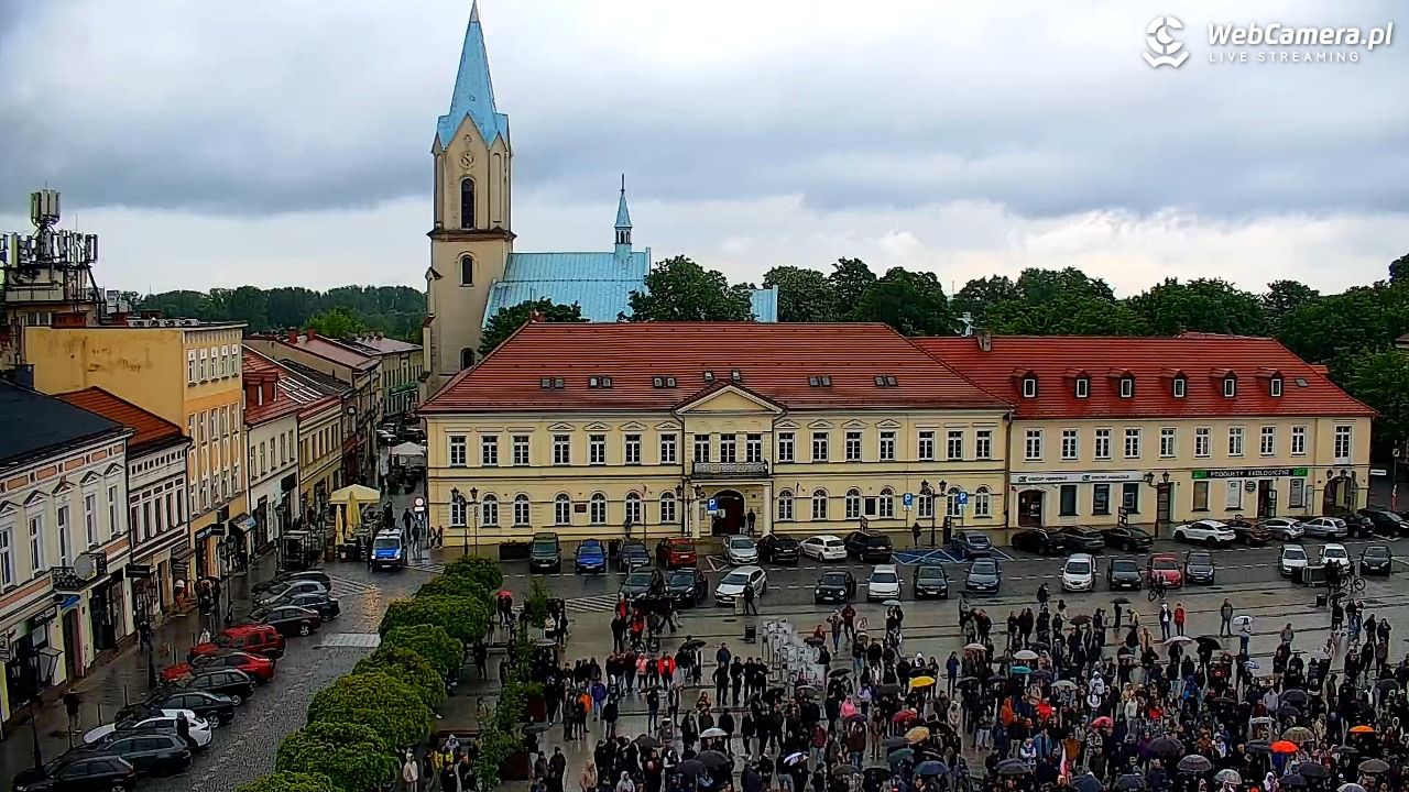 OŚWIĘCIM - widok na Rynek - 16 maj 2025, 17:55