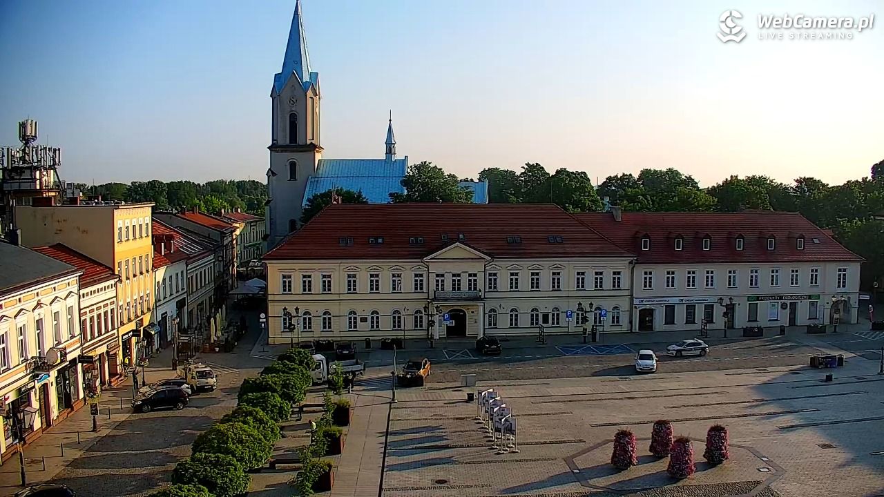 OŚWIĘCIM - widok na Rynek - 13 czerwiec 2025, 06:28