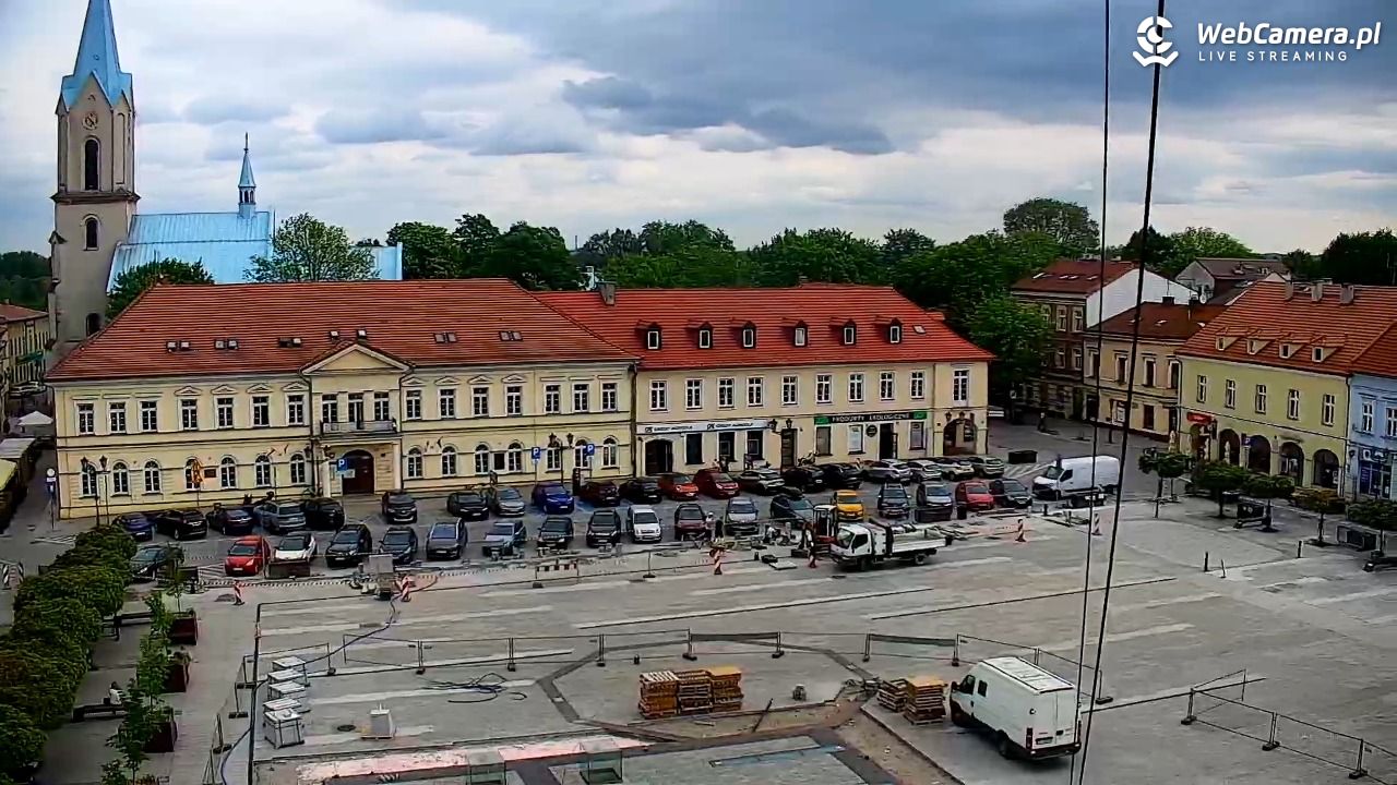 OŚWIĘCIM - widok na Rynek - 07 maj 2026, 09:04