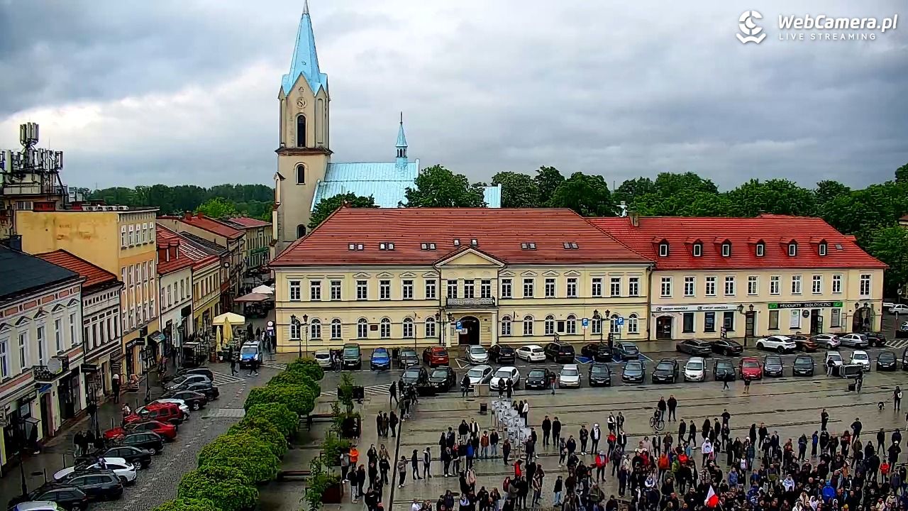 OŚWIĘCIM - widok na Rynek - 16 maj 2025, 17:28