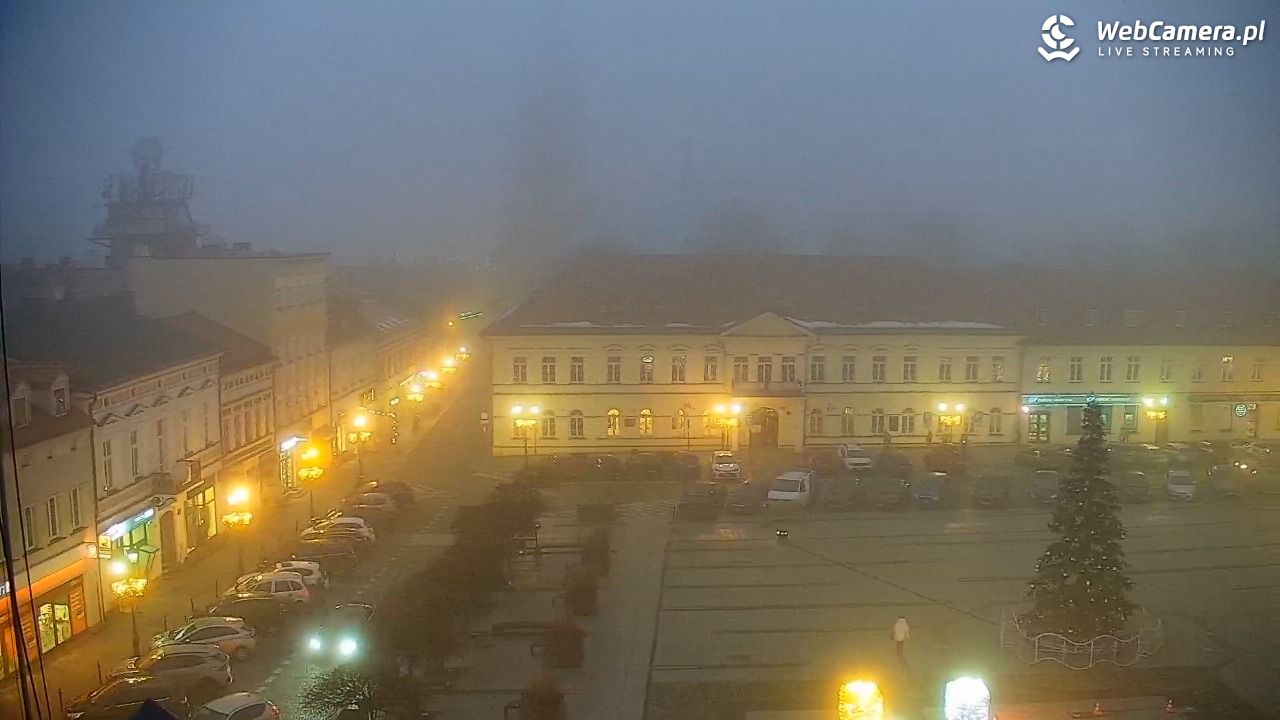 OŚWIĘCIM - widok na Rynek - 02 grudzień 2025, 16:01