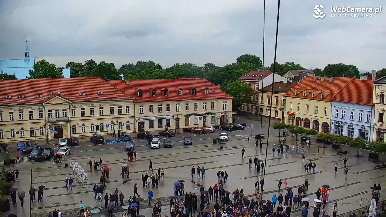 OŚWIĘCIM - widok na Rynek - 16 maj 2025, 18:08