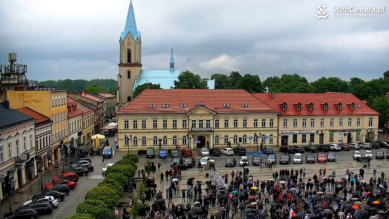 OŚWIĘCIM - widok na Rynek - 16 maj 2025, 17:44