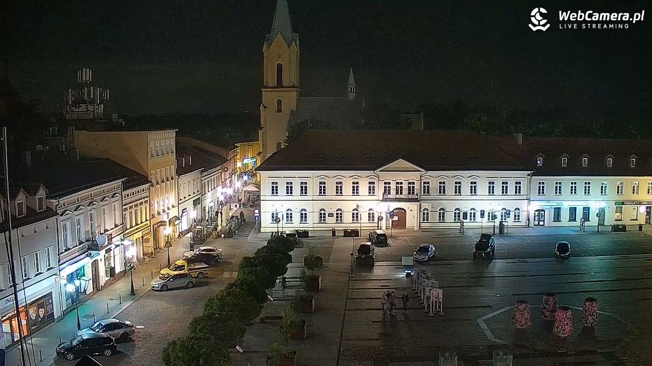 OŚWIĘCIM - widok na Rynek - 12 czerwiec 2025, 00:06