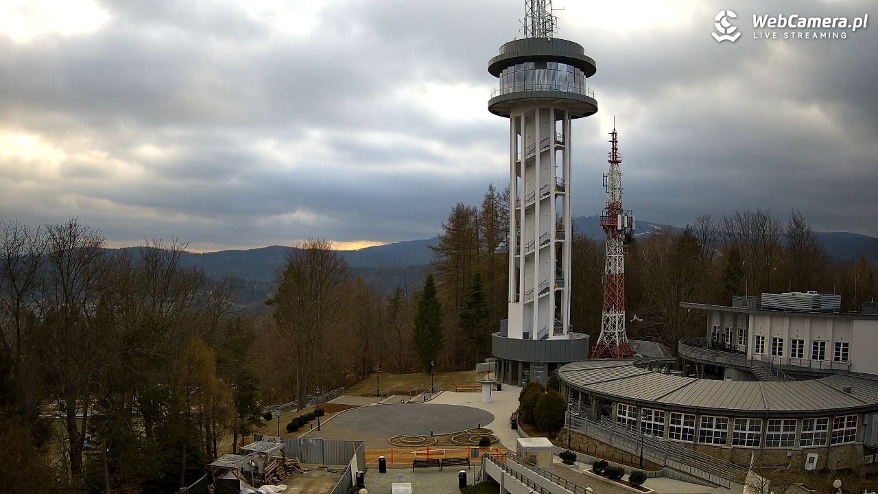 Krynica Zdrój - Góra Parkowa - 08 kwiecień 2026, 18:11