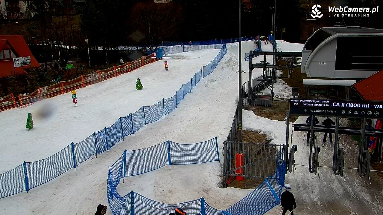 Szczawnica Palenica - widok na dolną stacje - 24 luty 2026, 10:33