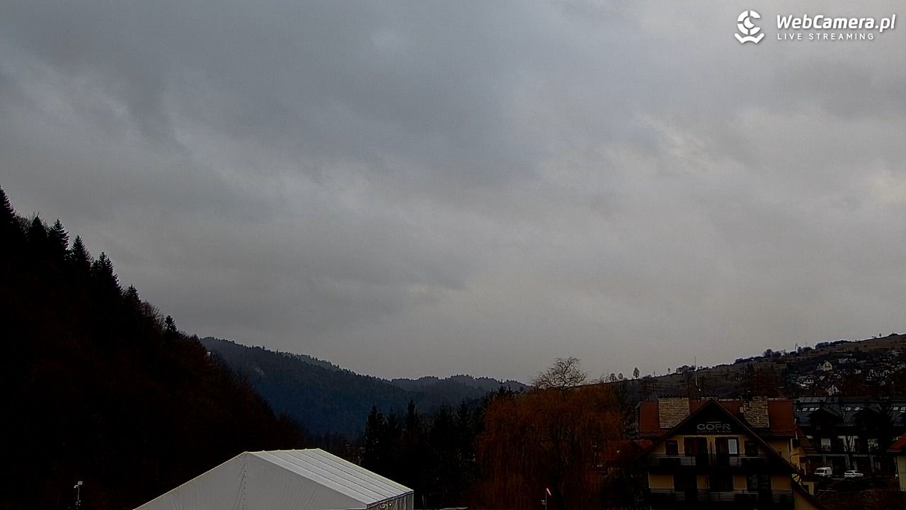 Szczawnica Palenica - widok na dolną stacje - 25 luty 2026, 15:20