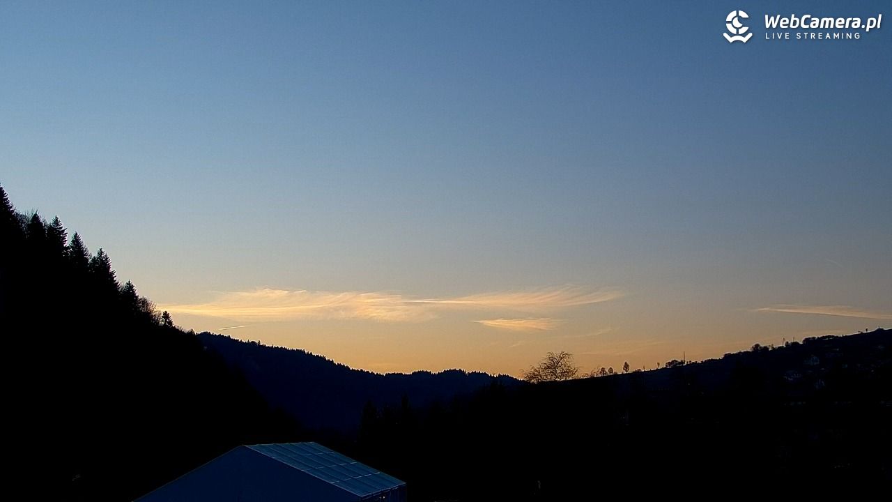 Szczawnica Palenica - widok na dolną stacje - 26 luty 2026, 16:54