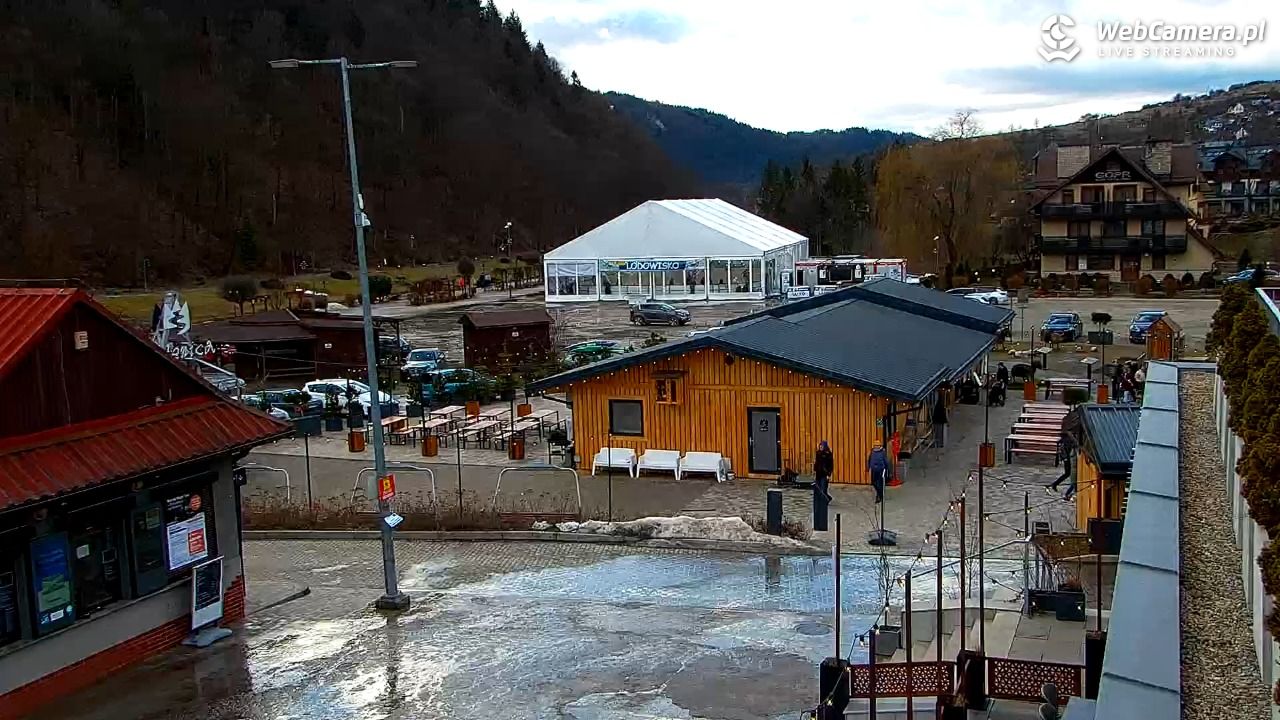 Szczawnica Palenica - widok na dolną stacje - 23 luty 2026, 14:52