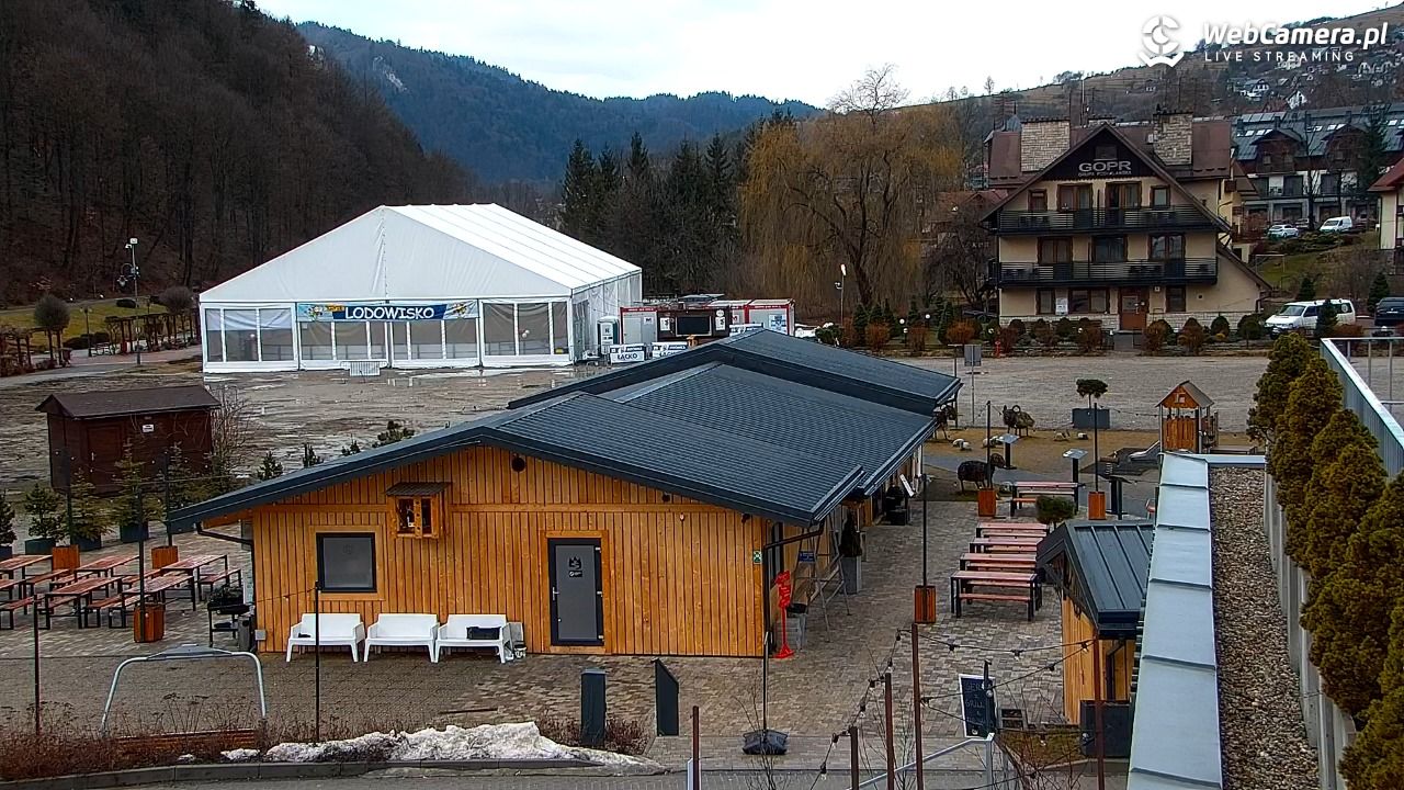 Szczawnica Palenica - widok na dolną stacje - 25 luty 2026, 07:12