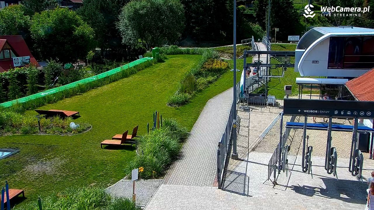 Szczawnica Palenica - widok na dolną stacje - 16 lipiec 2026, 10:53