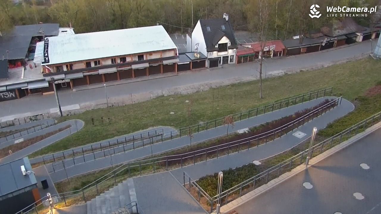 Solina Grupa PKL - widok z dolnej stacji Plasza - 28 kwiecień 2026, 19:49