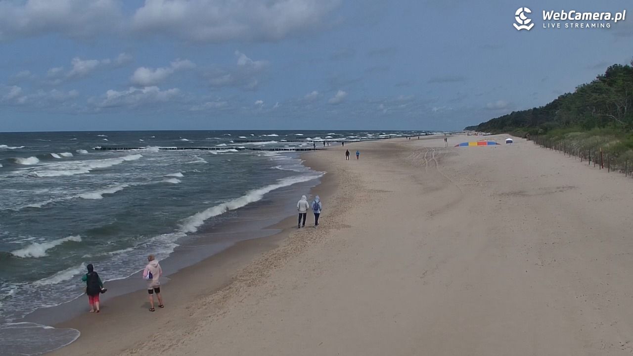 POBIEROWO - widok na plaże - 09 czerwiec 2025, 14:17