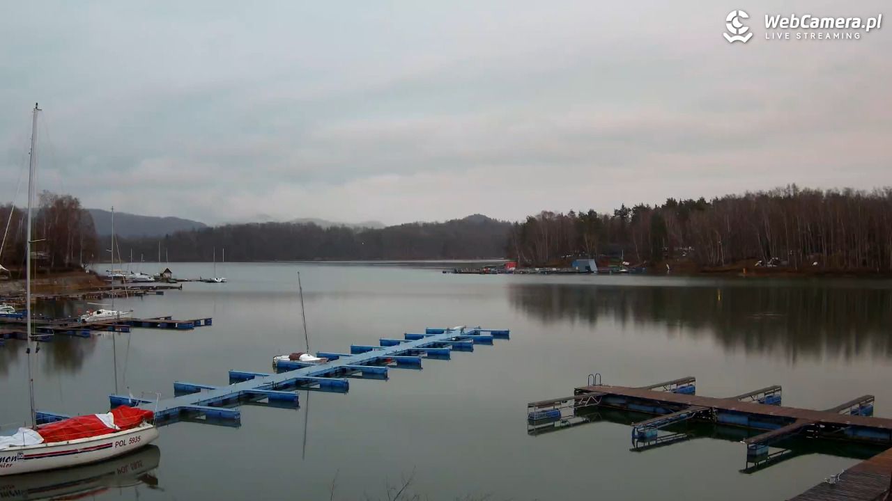 Polańczyk - widok na Jezioro Solińskie - 14 grudzień 2025, 07:34