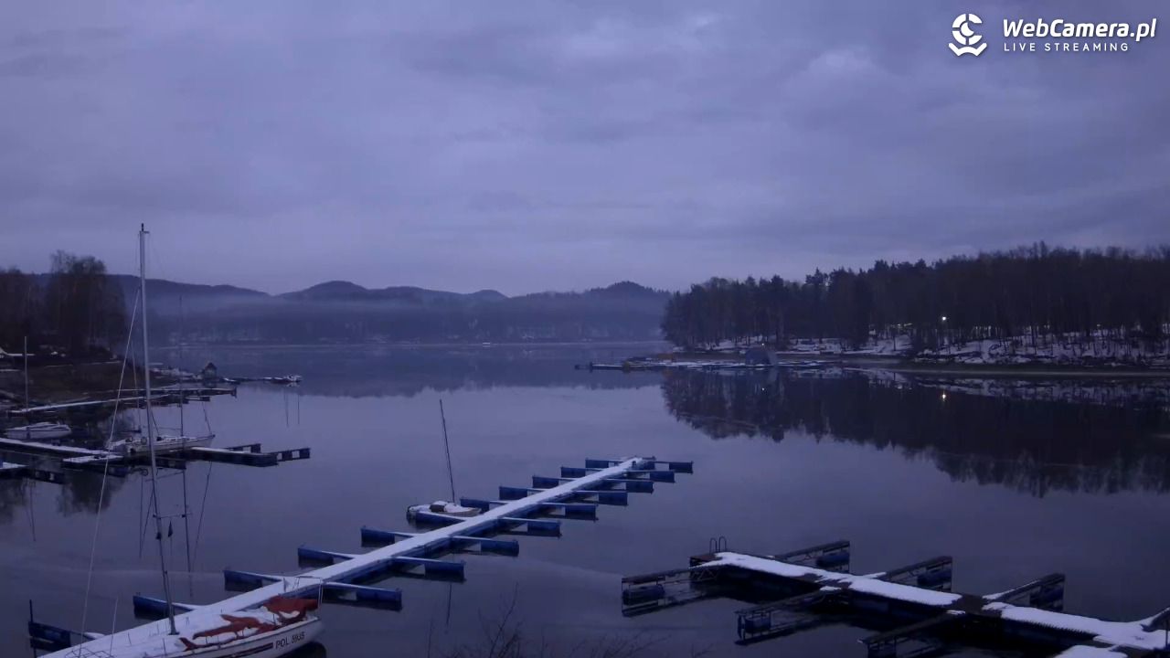 Polańczyk - widok na Jezioro Solińskie - 06 luty 2026, 06:31