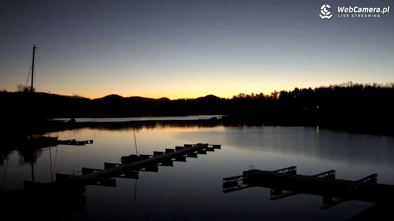 Polańczyk - widok na Jezioro Solińskie - 16 grudzień 2025, 06:28