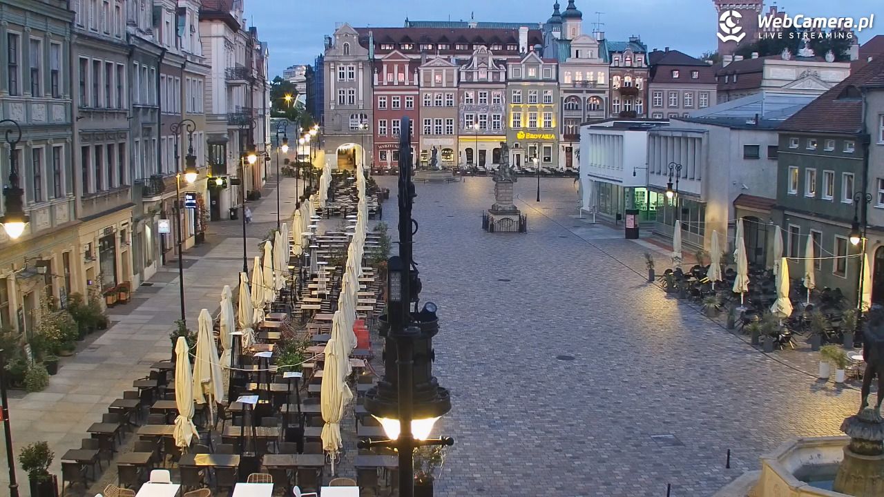 POZNAŃ - Stary Rynek - 18 wresień 2025, 06:11