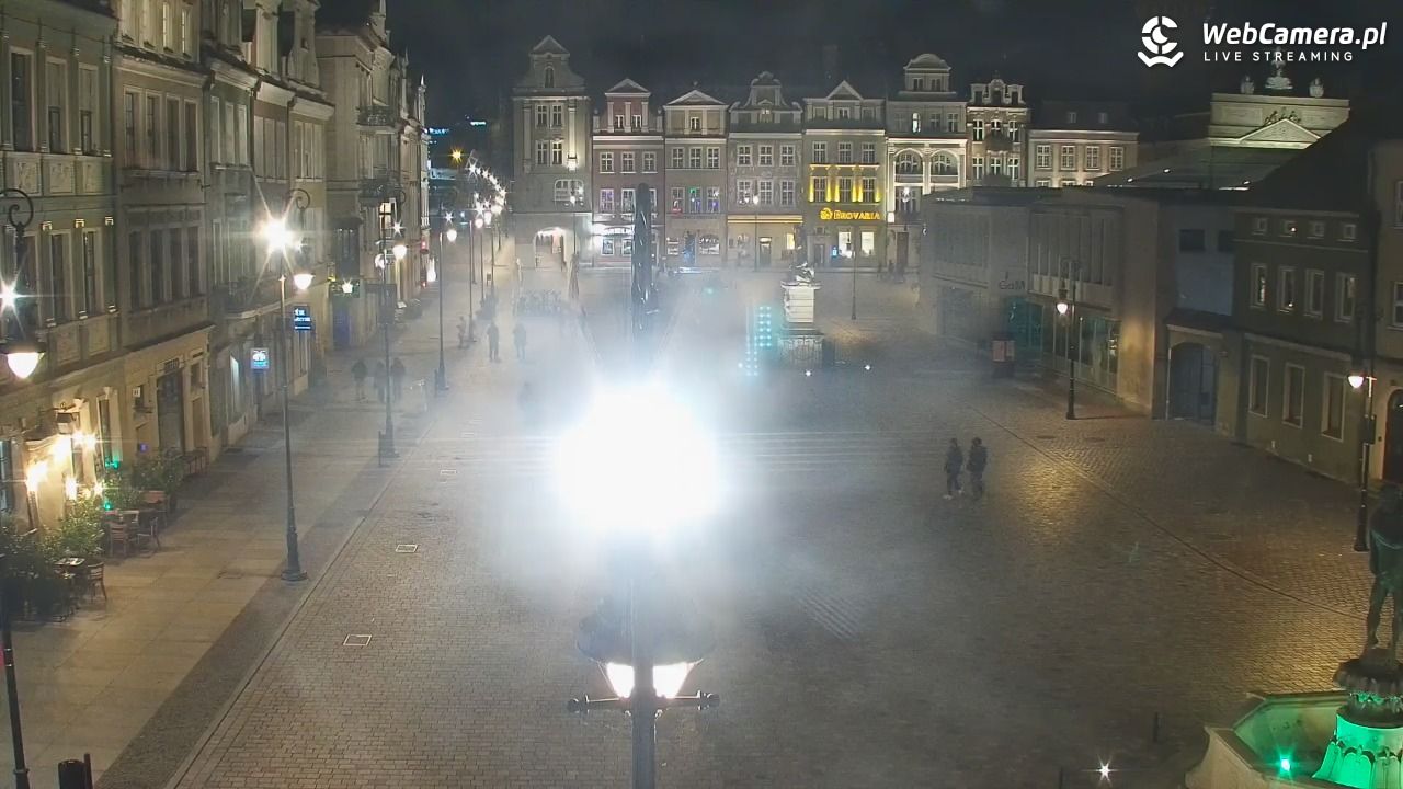 POZNAŃ - Stary Rynek - 03 listopad 2025, 22:37