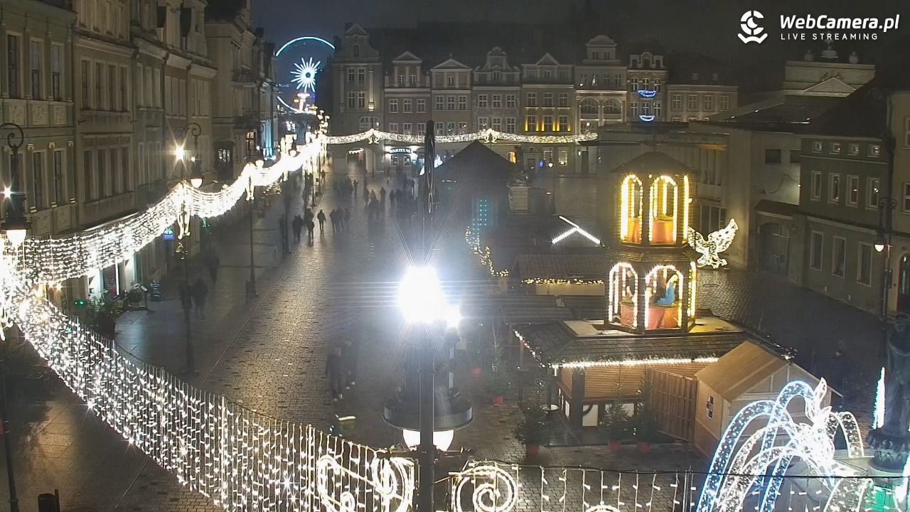 POZNAŃ - Stary Rynek - 26 grudzień 2025, 21:54