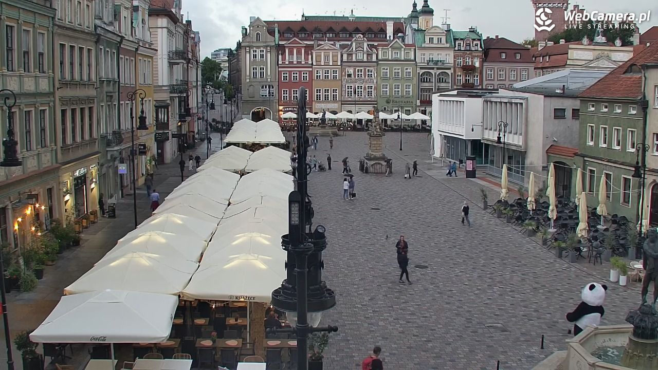 POZNAŃ - Stary Rynek - 15 wresień 2025, 18:06