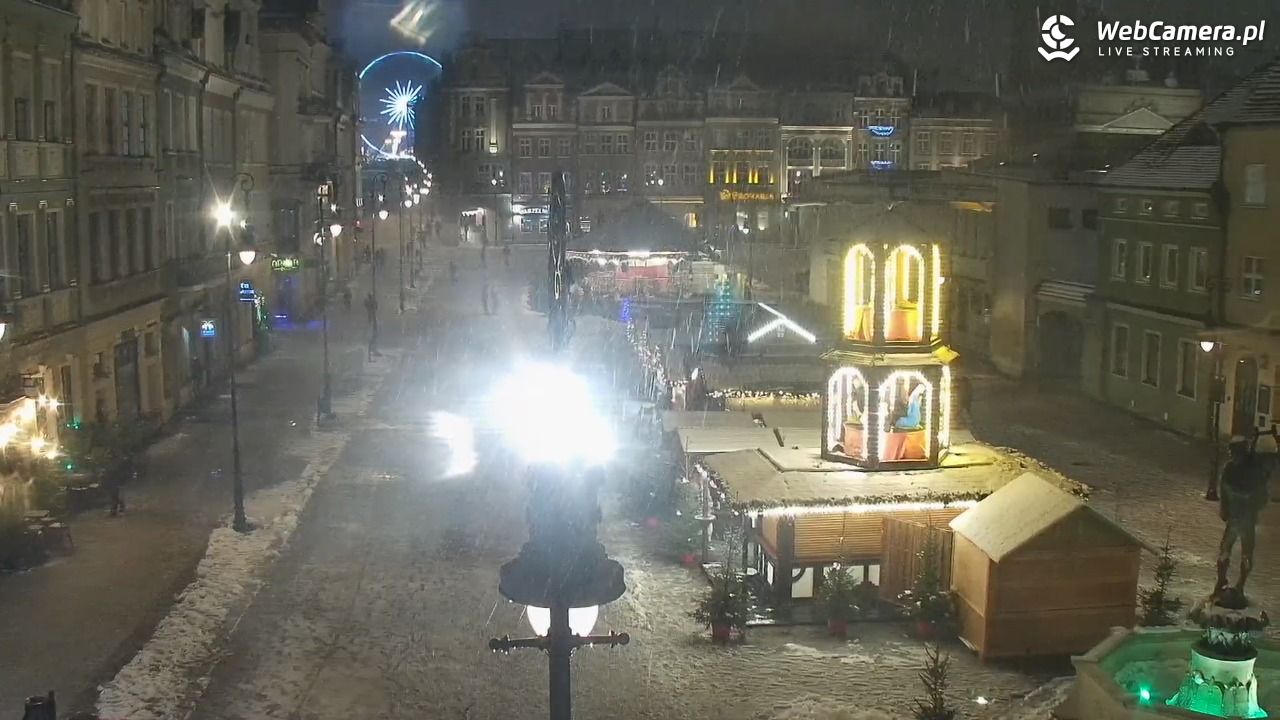 POZNAŃ - Stary Rynek - 26 listopad 2025, 20:01