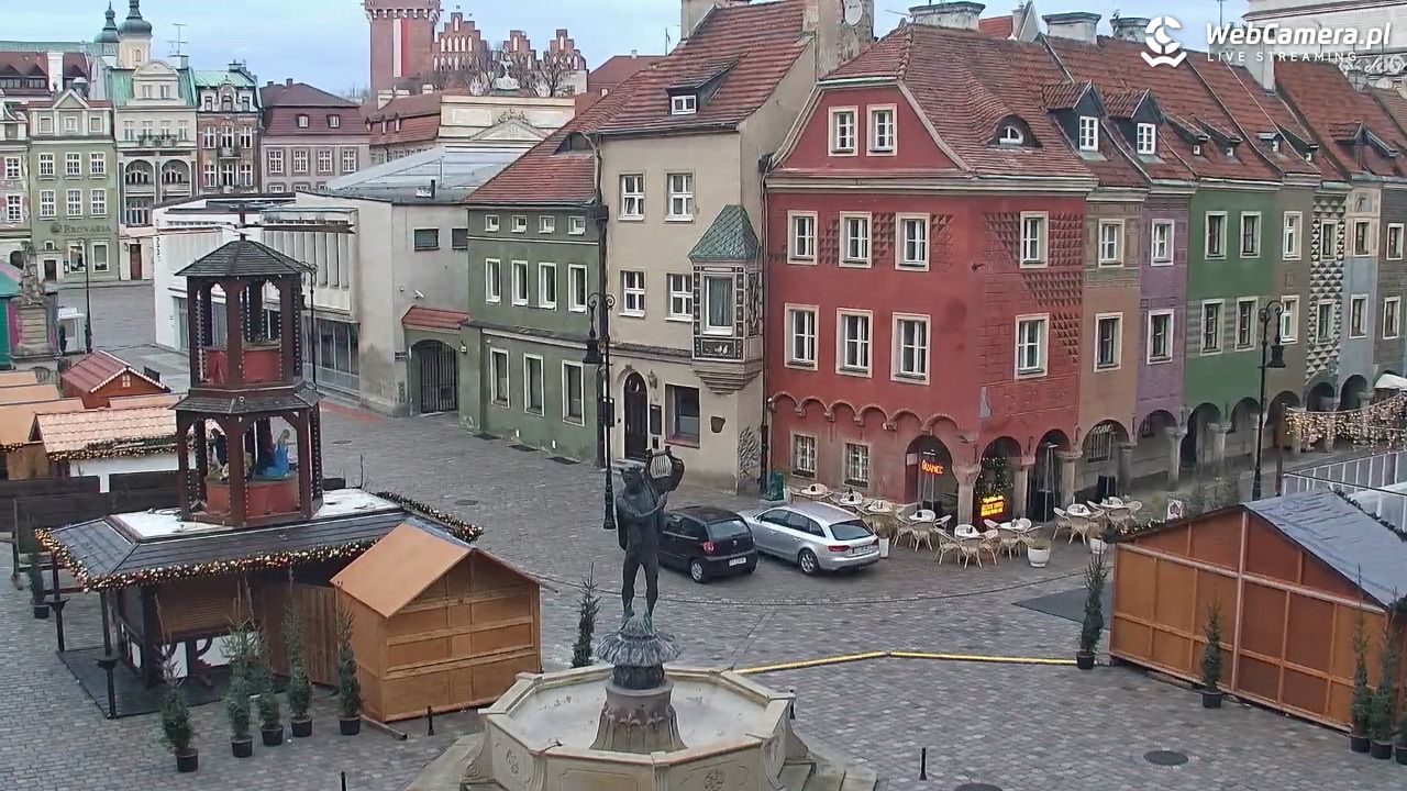 POZNAŃ - Stary Rynek - 19 listopad 2025, 08:53