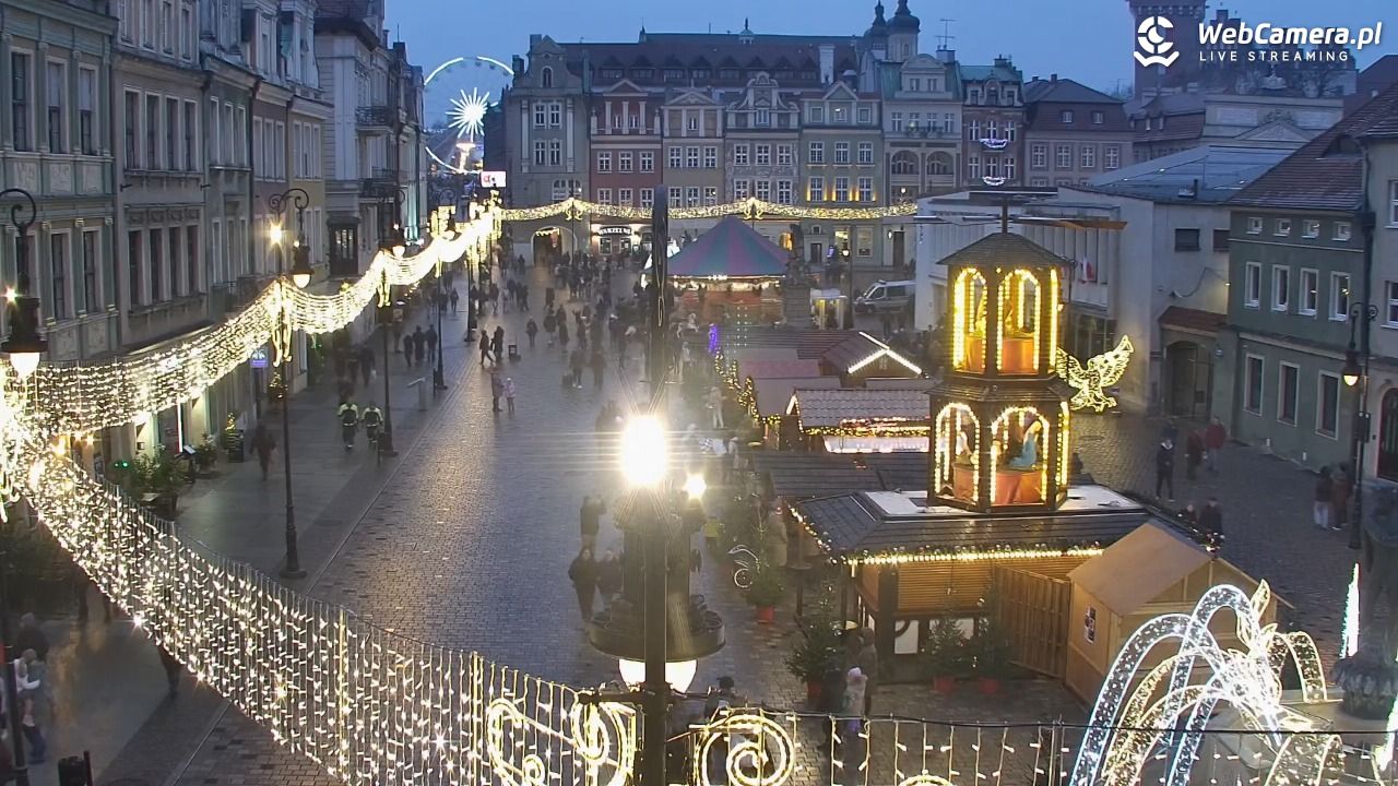 POZNAŃ - Stary Rynek - 27 grudzień 2025, 15:41