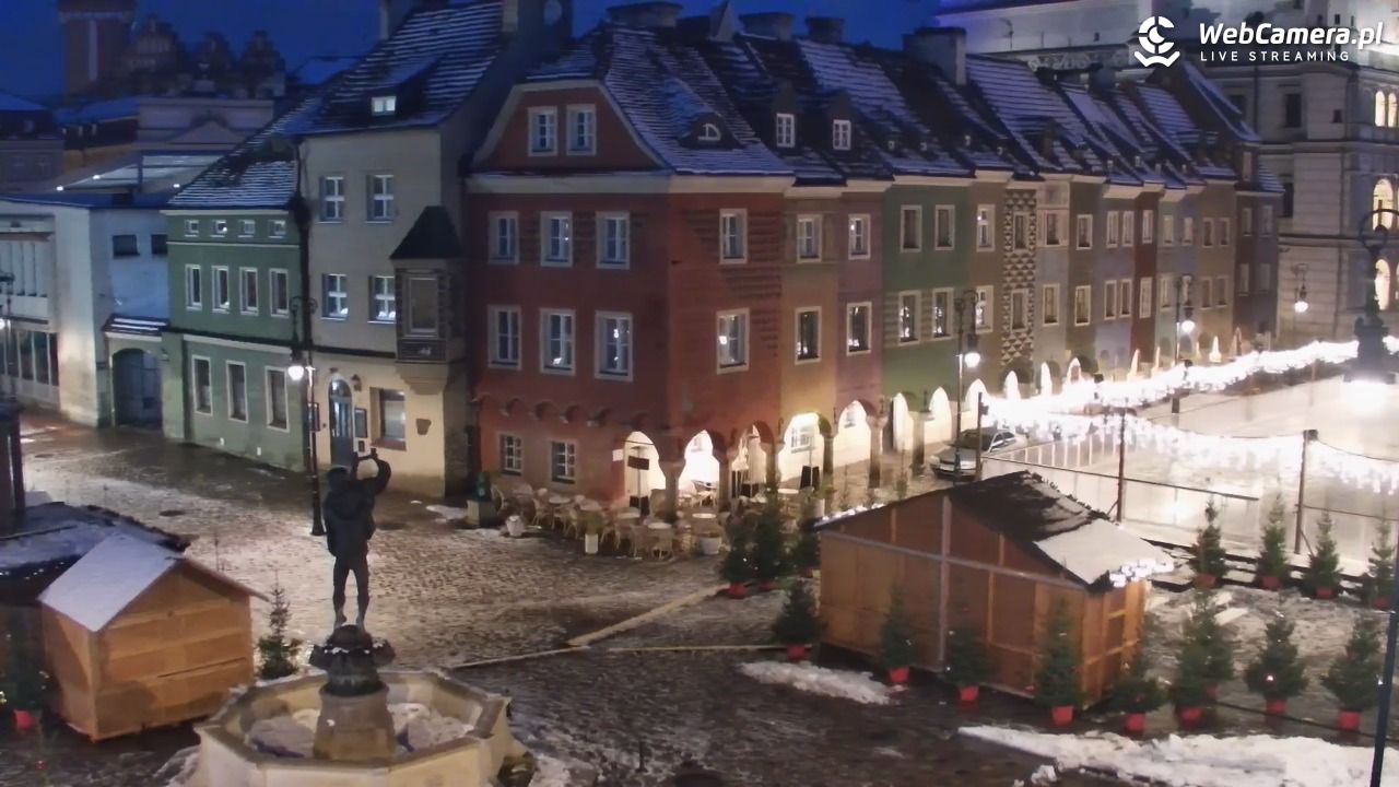 POZNAŃ - Stary Rynek - 27 listopad 2025, 06:40