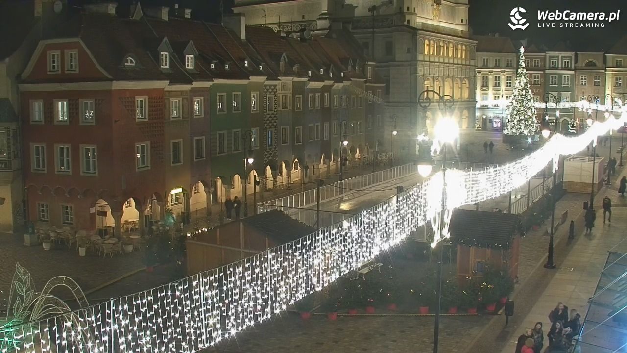 POZNAŃ - Stary Rynek - 11 grudzień 2025, 23:06