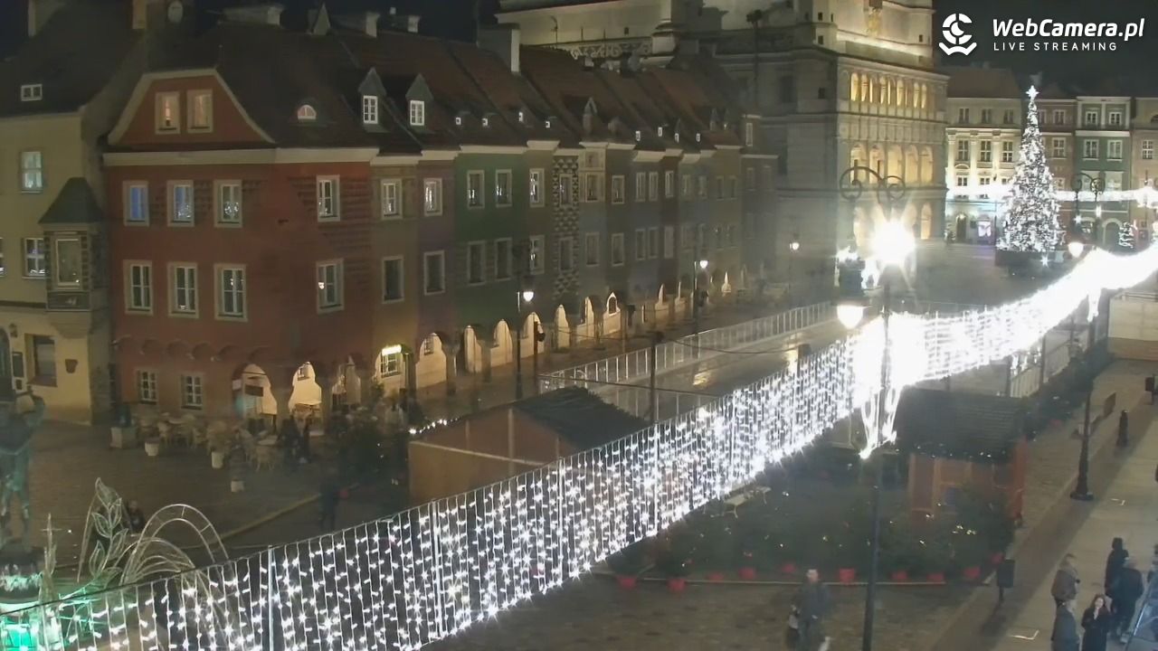 POZNAŃ - Stary Rynek - 11 grudzień 2025, 21:10