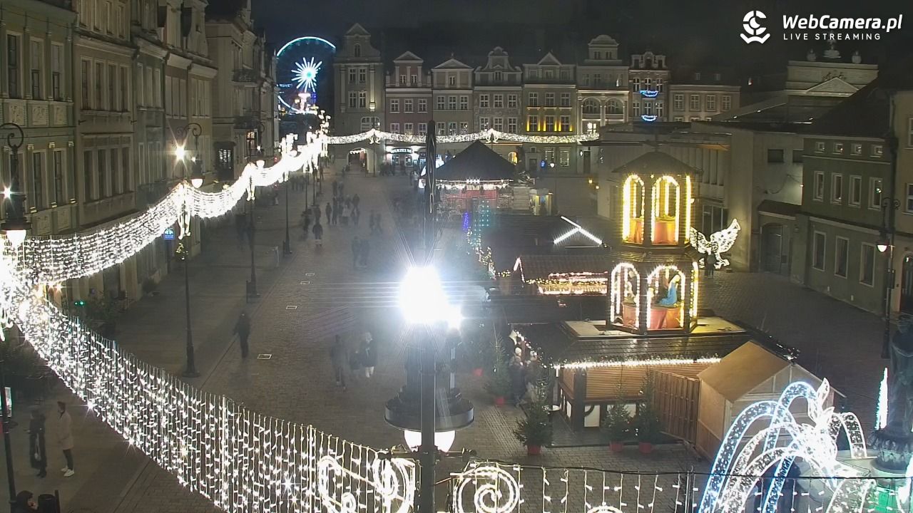 POZNAŃ - Stary Rynek - 22 grudzień 2025, 20:48