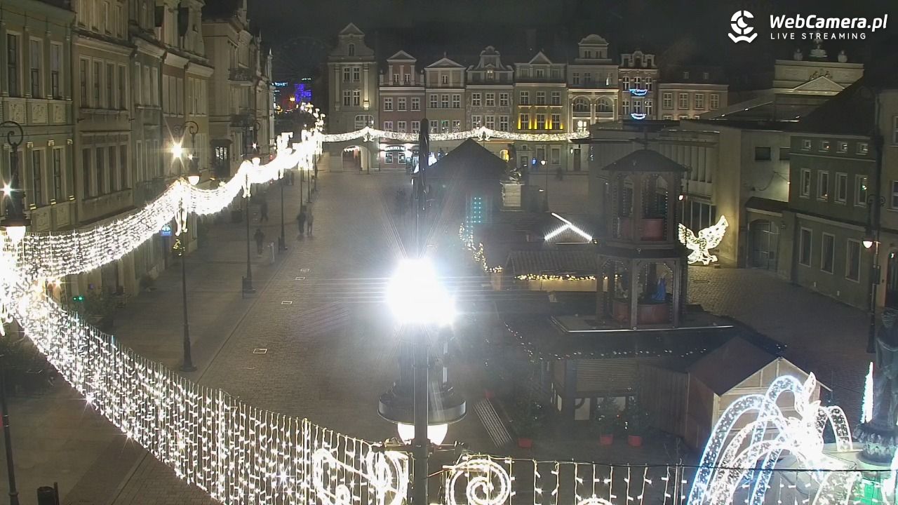 POZNAŃ - Stary Rynek - 22 grudzień 2025, 23:01