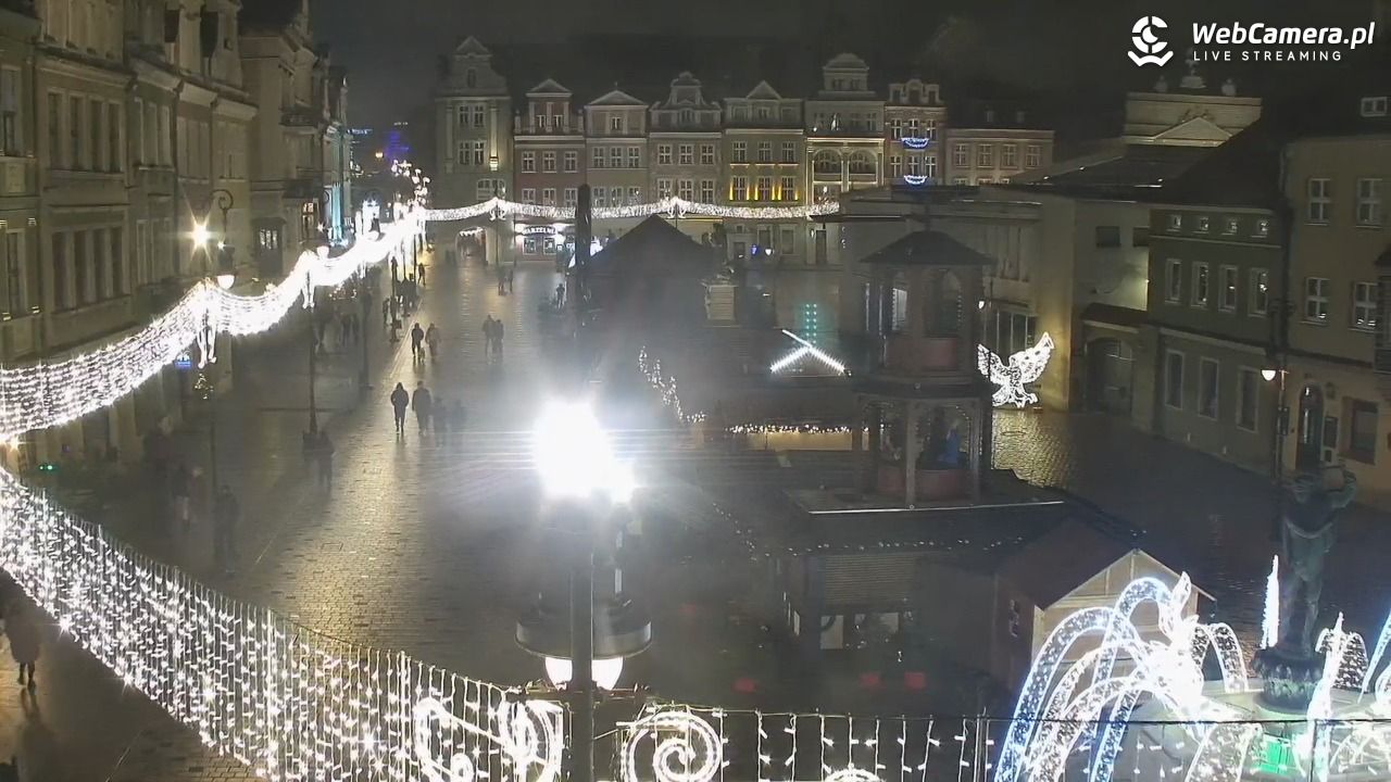 POZNAŃ - Stary Rynek - 26 grudzień 2025, 23:21
