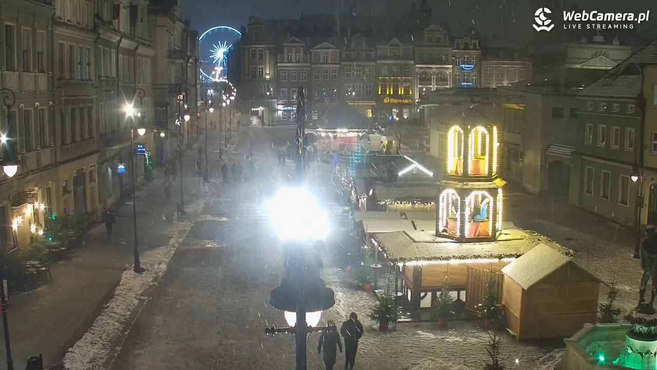 POZNAŃ - Stary Rynek - 26 listopad 2025, 19:44