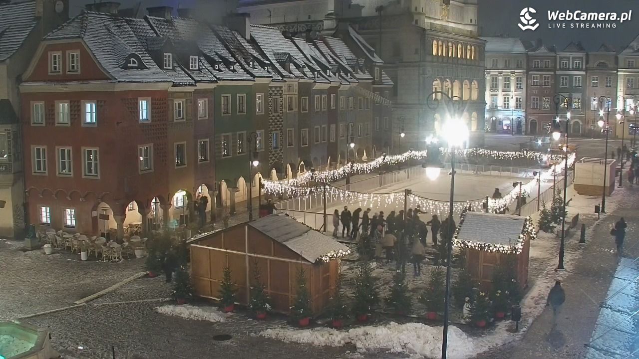 POZNAŃ - Stary Rynek - 26 listopad 2025, 20:14