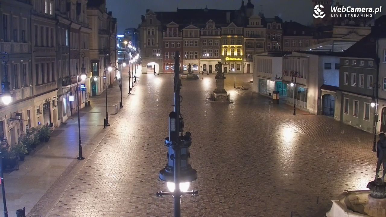 POZNAŃ - Stary Rynek - 24 luty 2026, 03:29