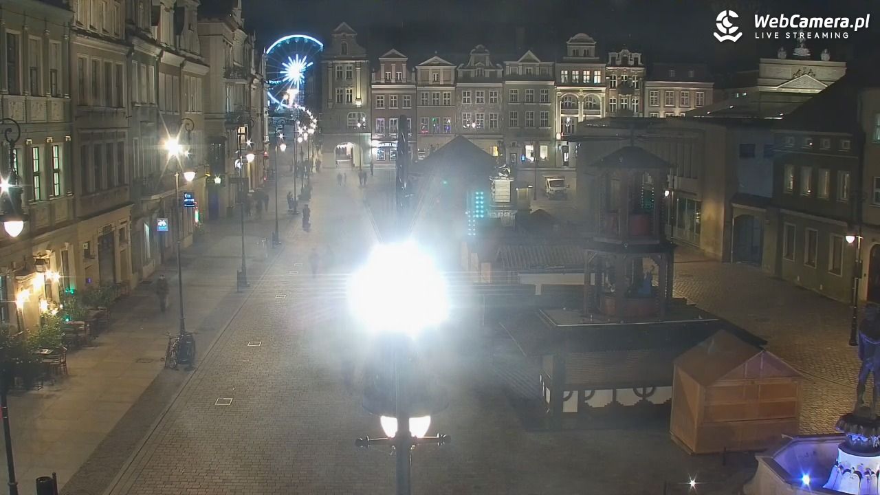 POZNAŃ - Stary Rynek - 17 listopad 2025, 18:51