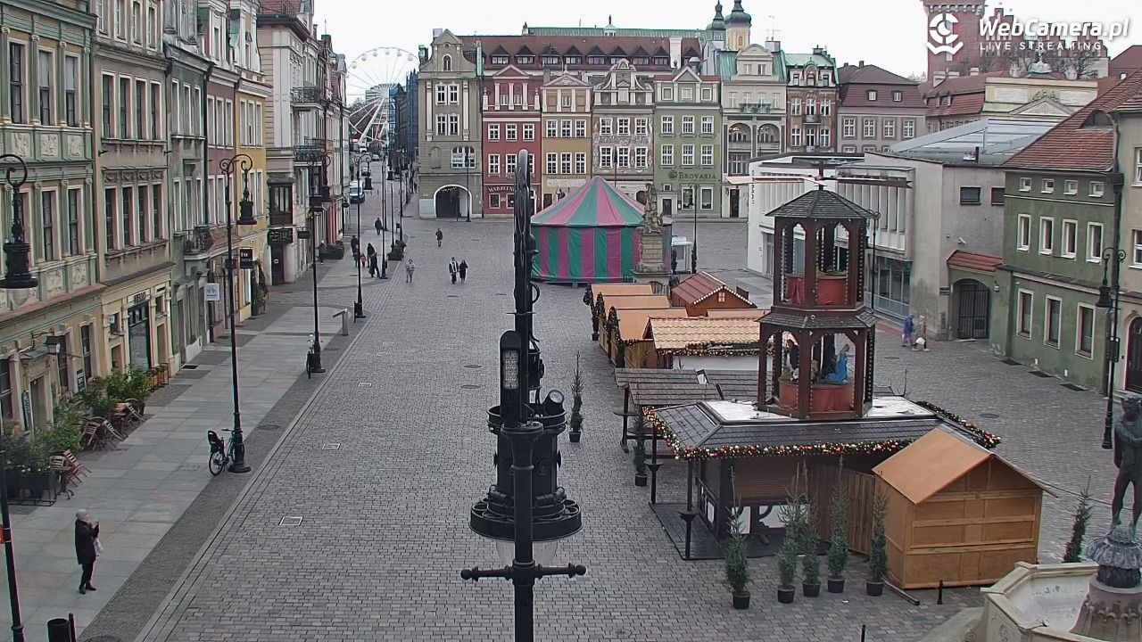 POZNAŃ - Stary Rynek - 19 listopad 2025, 10:27