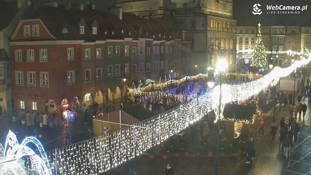 POZNAŃ - Stary Rynek - 26 grudzień 2025, 18:23