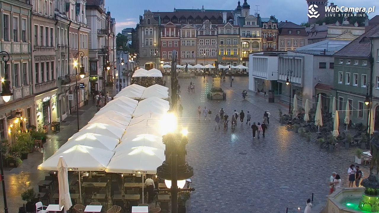 POZNAŃ - Stary Rynek - 14 lipiec 2025, 21:18