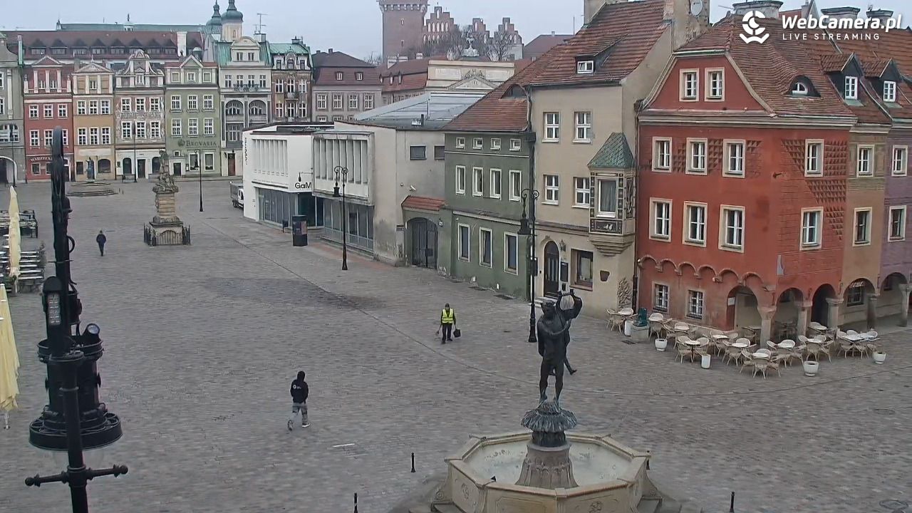 POZNAŃ - Stary Rynek - 21 marzec 2026, 07:44