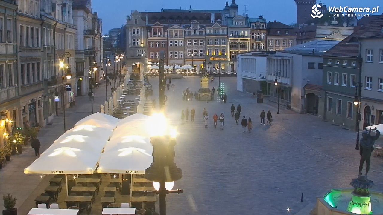 POZNAŃ - Stary Rynek - 14 kwiecień 2026, 19:57