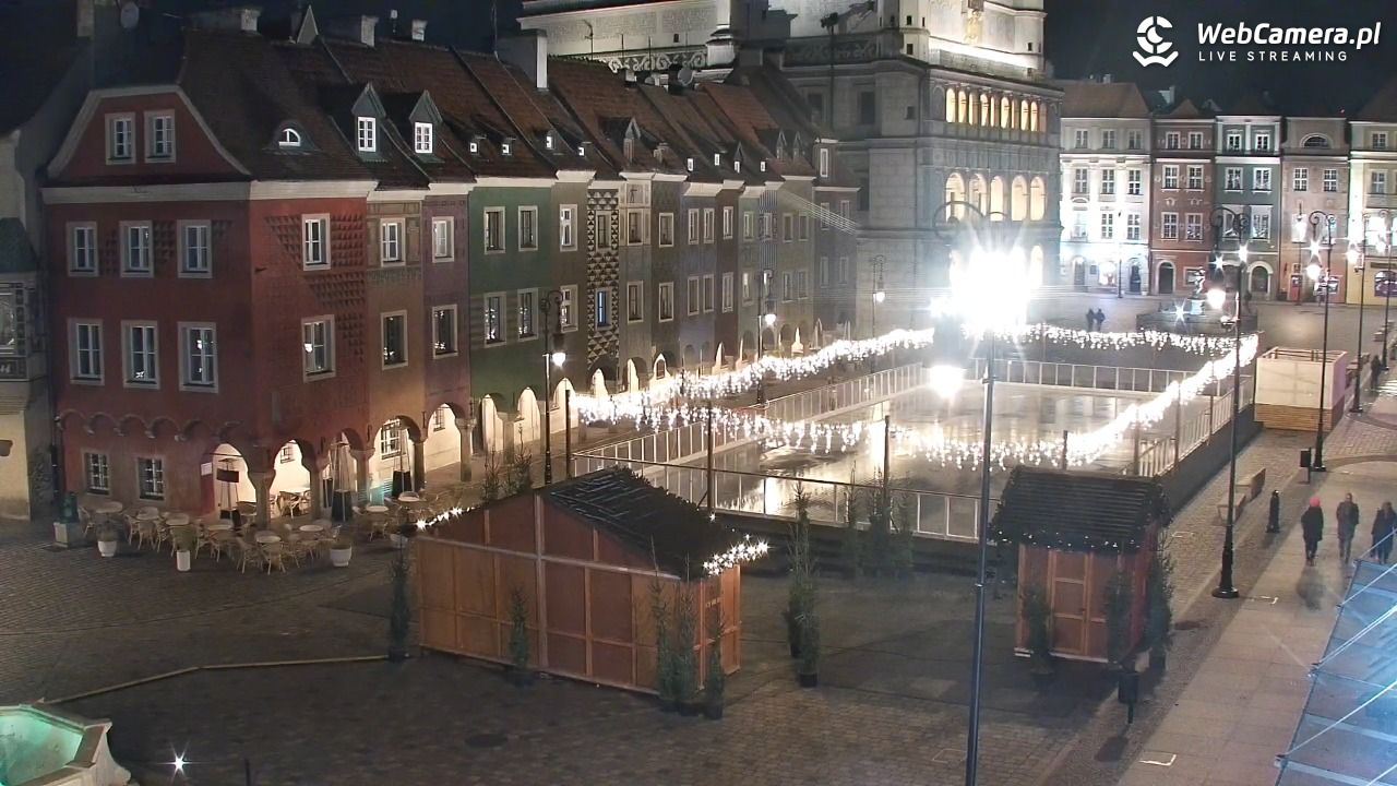 POZNAŃ - Stary Rynek - 18 listopad 2025, 21:58
