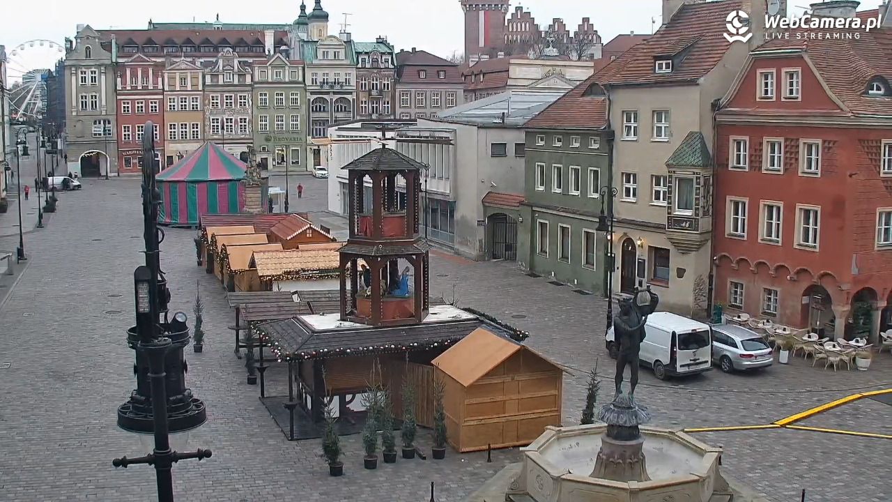 POZNAŃ - Stary Rynek - 20 listopad 2025, 08:24
