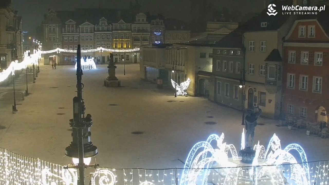 POZNAŃ - Stary Rynek - 27 styczeń 2026, 01:11