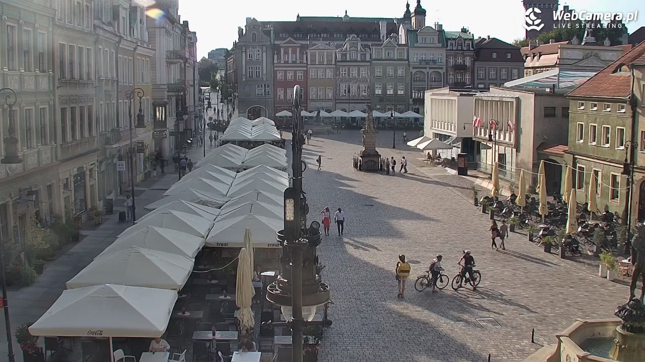 POZNAŃ - Stary Rynek - 01 wresień 2025, 17:03