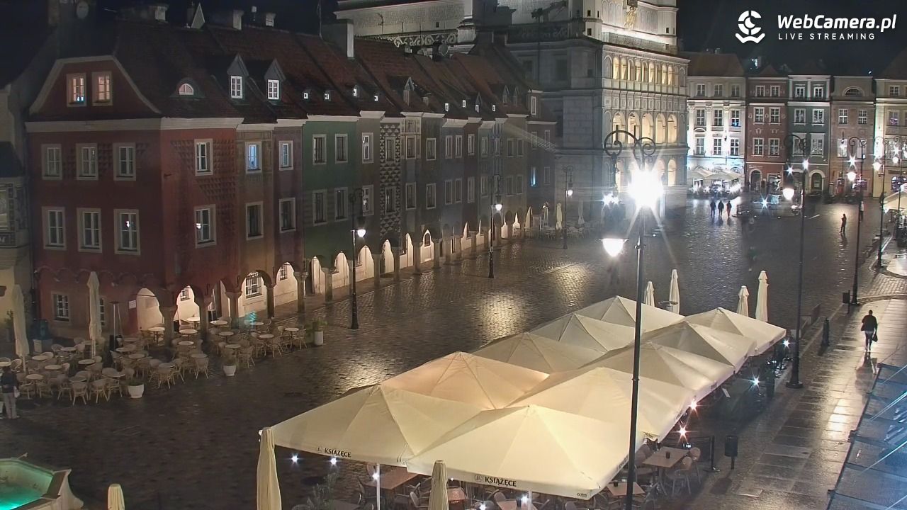 POZNAŃ - Stary Rynek - 15 wresień 2025, 21:15