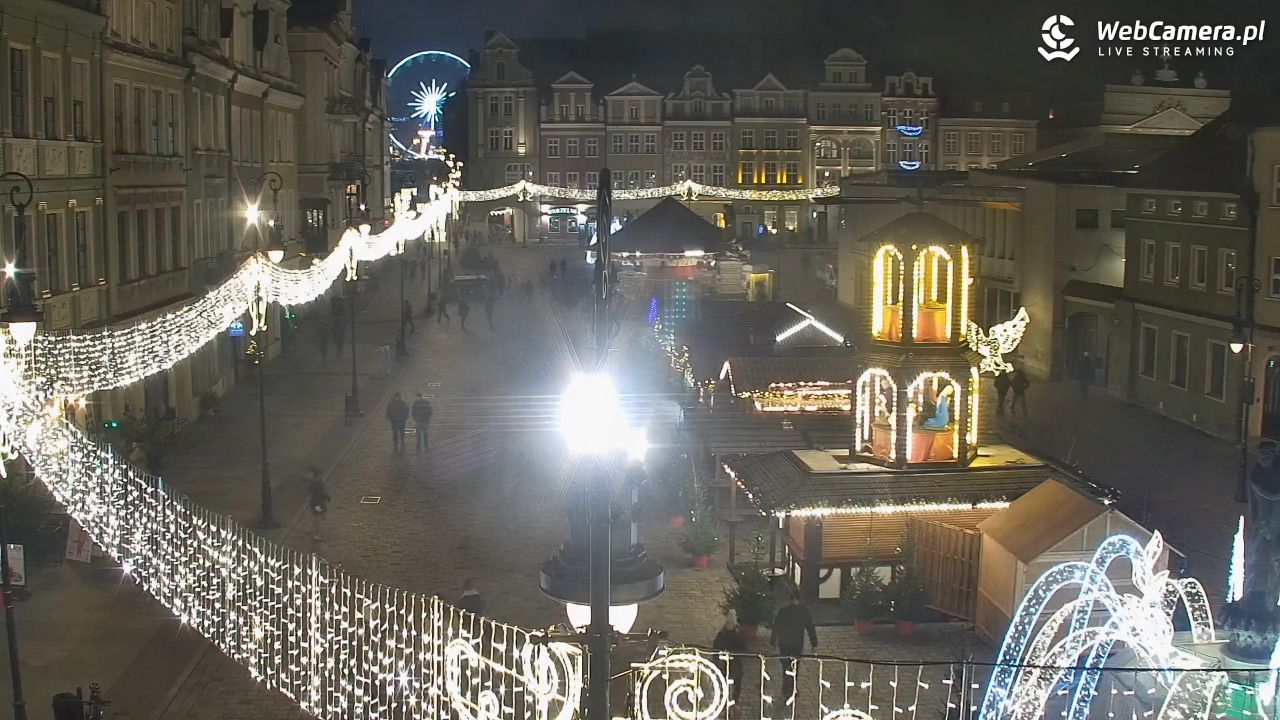 POZNAŃ - Stary Rynek - 16 grudzień 2025, 20:12