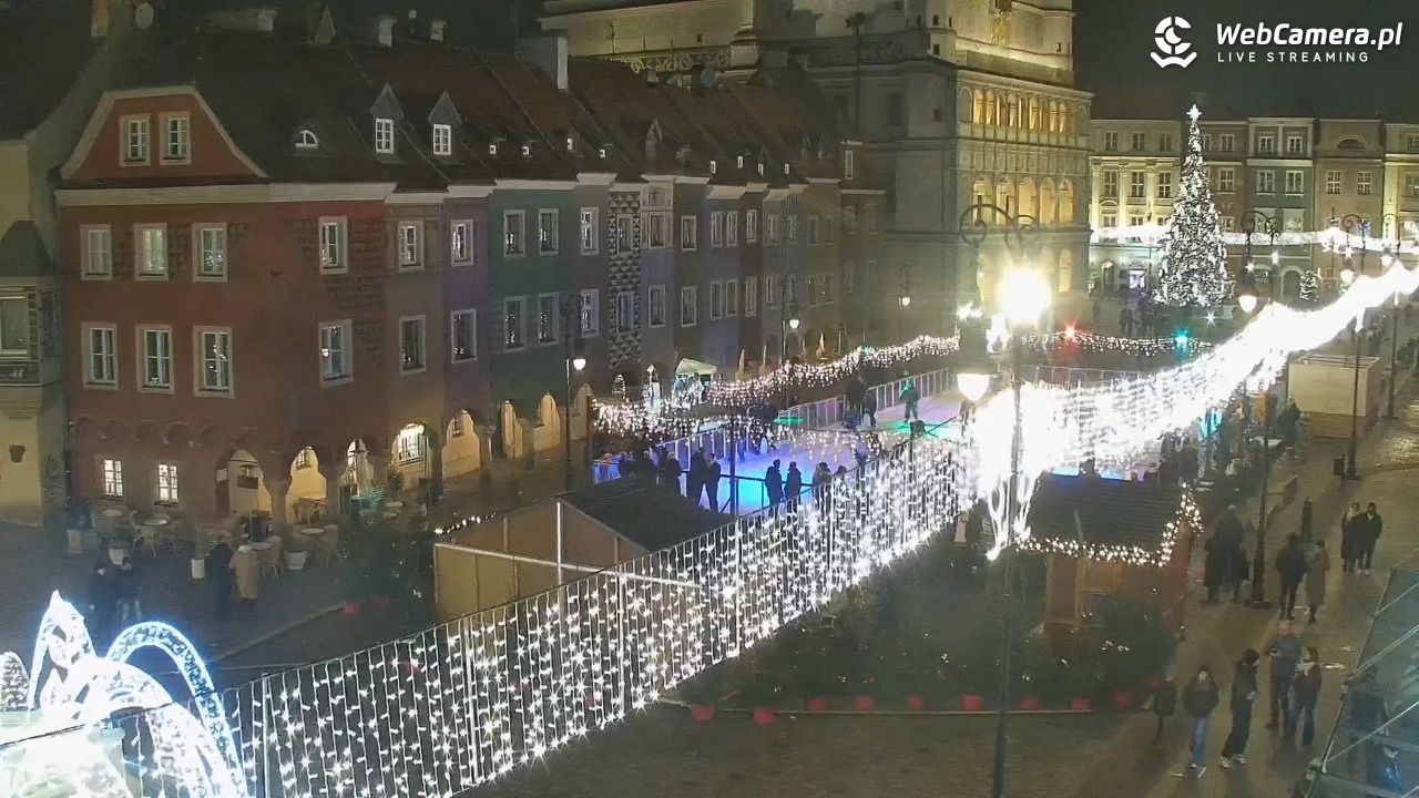 POZNAŃ - Stary Rynek - 21 grudzień 2025, 20:17