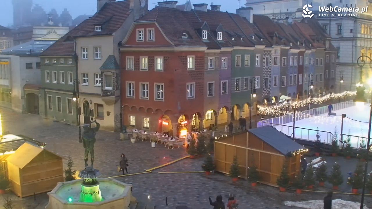 POZNAŃ - Stary Rynek - 02 grudzień 2025, 15:52